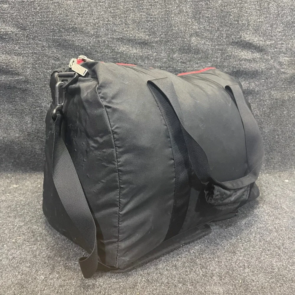 Nike‎ Air Jordan Vintage 90s Jumpman 23 Logo Duffle Bag Black/Red 530055 SP-K56